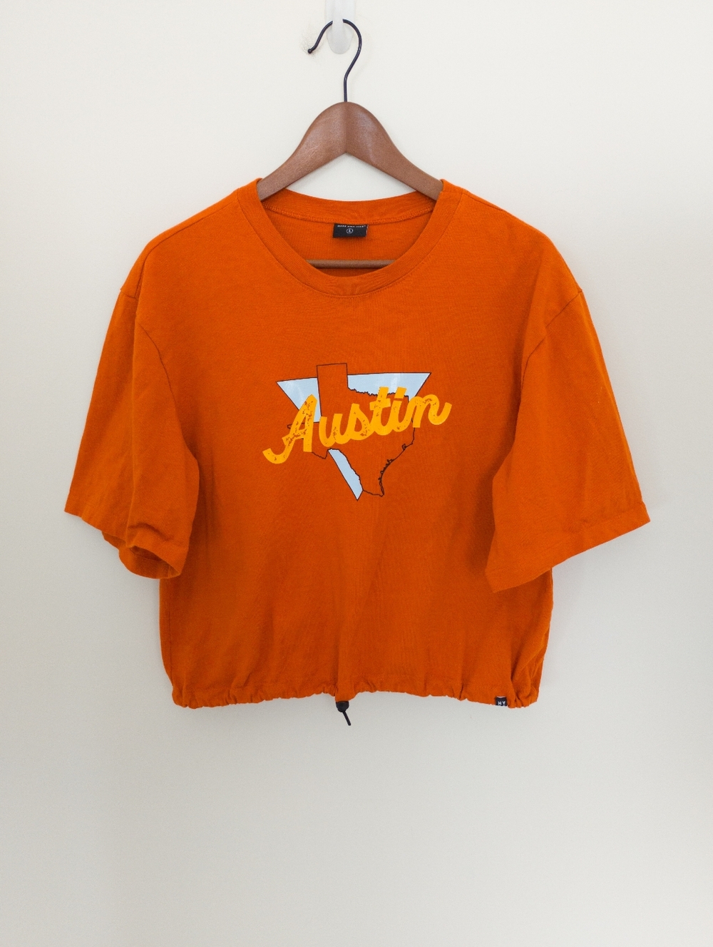 Hype and Vice Texas Longhorns Austin Cropped Cinch Graphic Tee Orange Size L